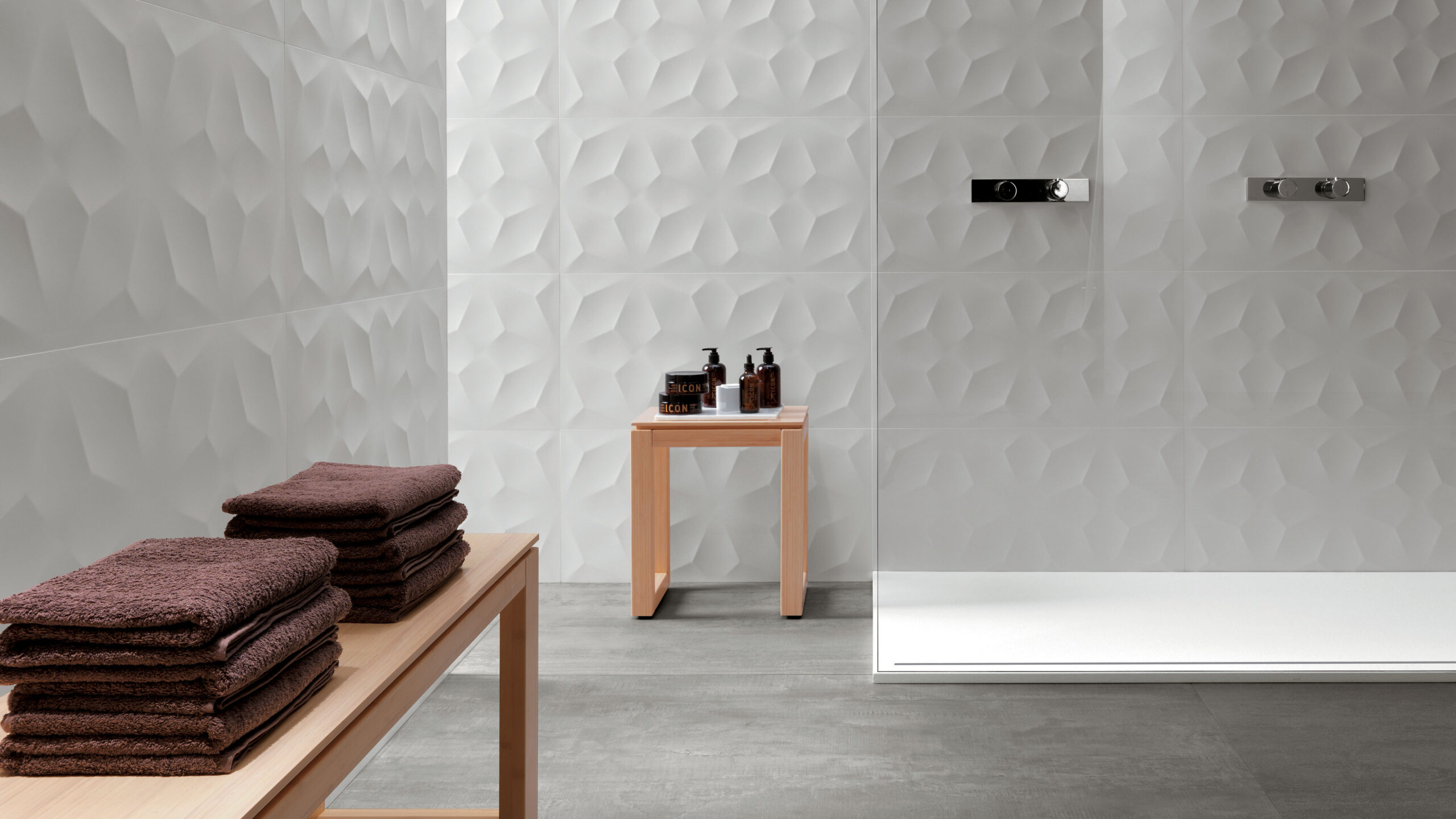 Atlas Concorde 3D Wall Design bij Brabant Tegels - Eindhoven
